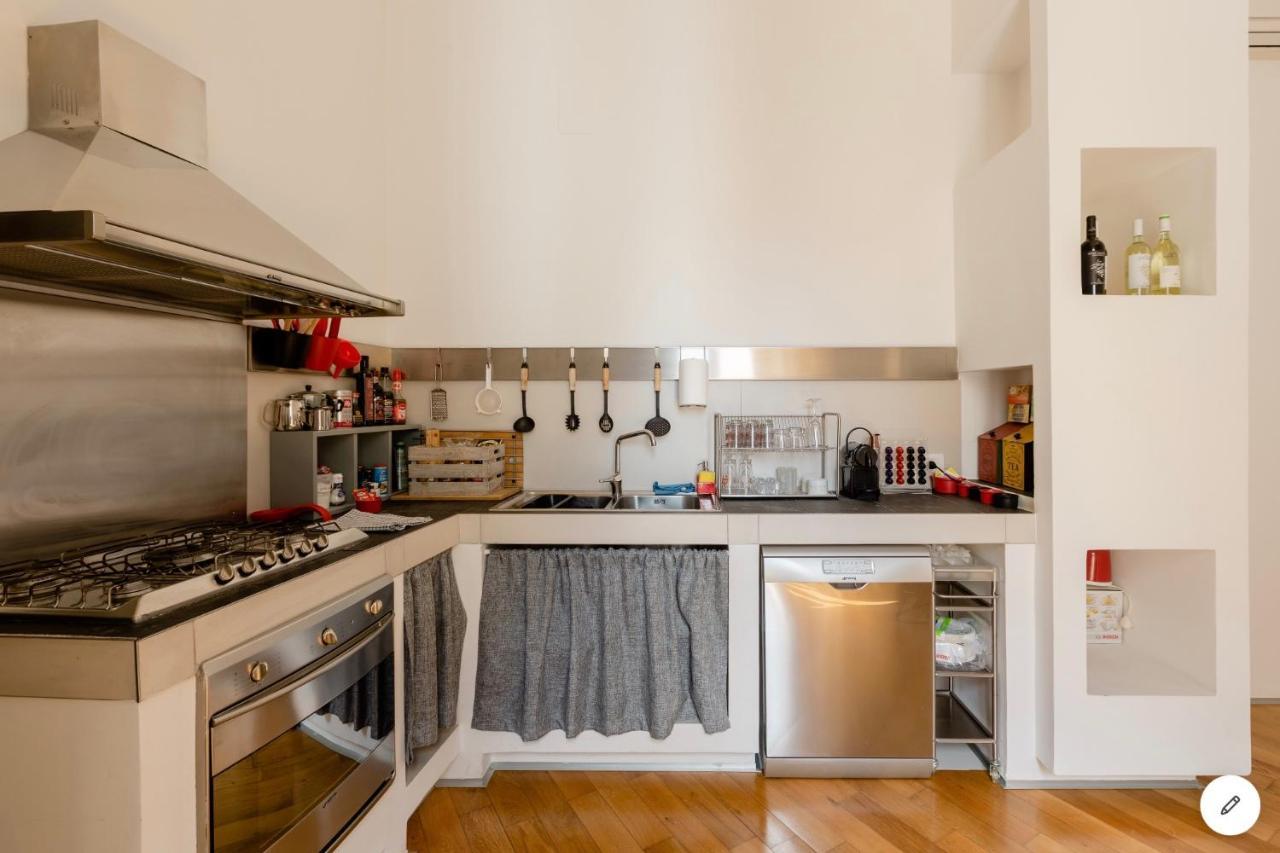 Bijoux Luxury Apartment In Old Town Bari Eksteriør billede